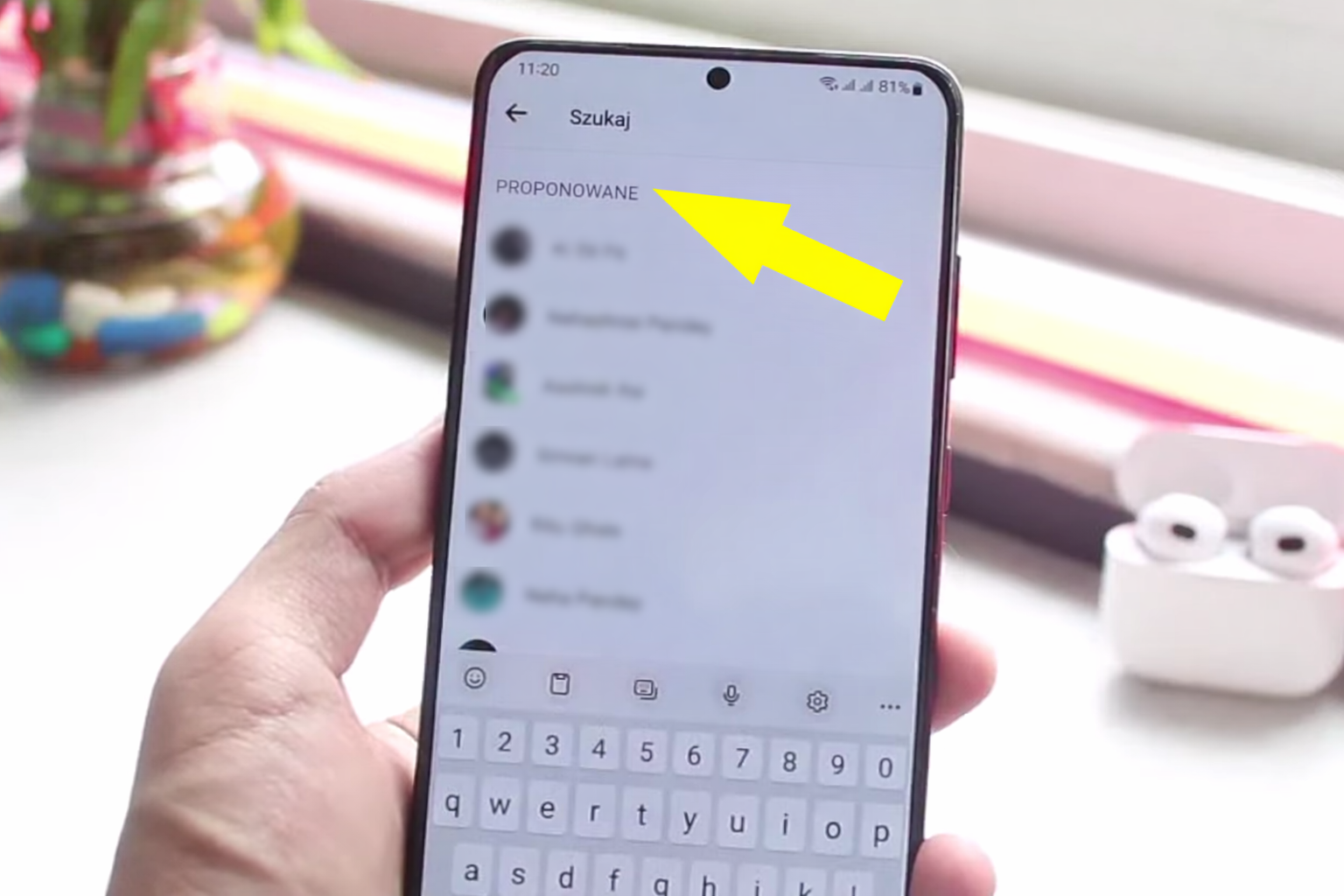 Co oznacza pierwsza osoba w aktywnych na Messengerze?